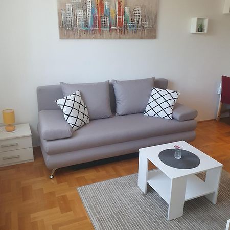Apartman Dzakula Zagreb Exteriör bild