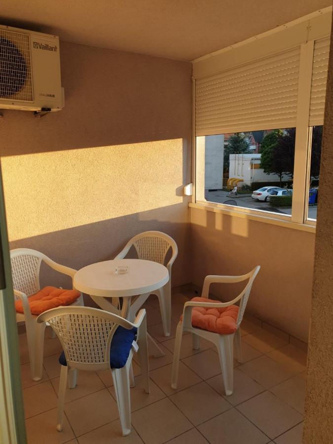 Apartman Dzakula Zagreb Exteriör bild